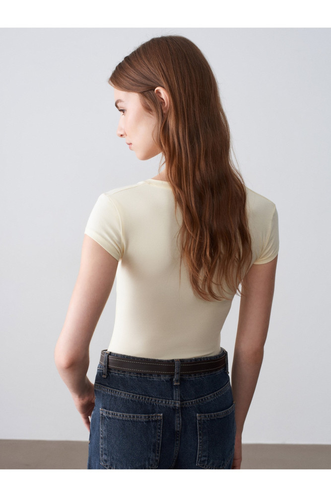 32799 V Yaka Top-Açık Sarı görsel 2